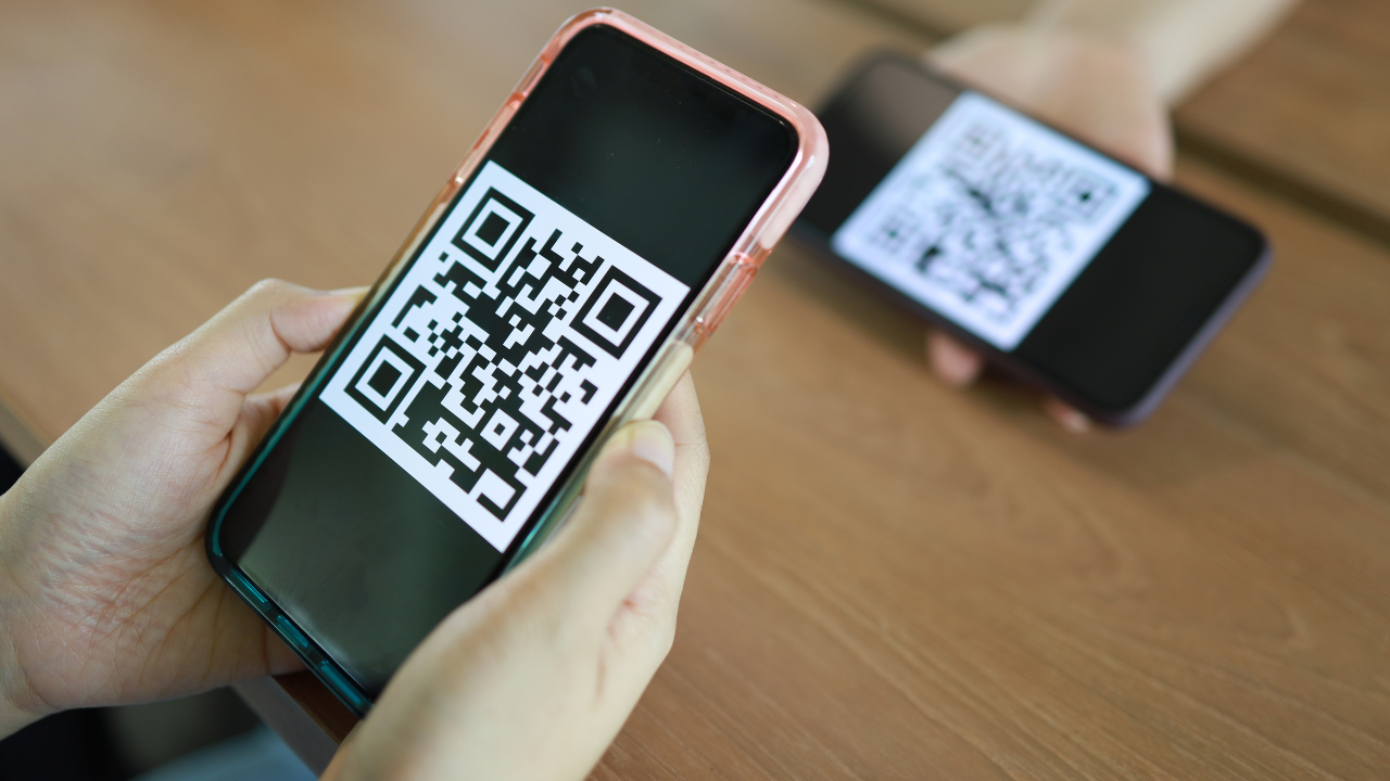 Seamless QR Sharing